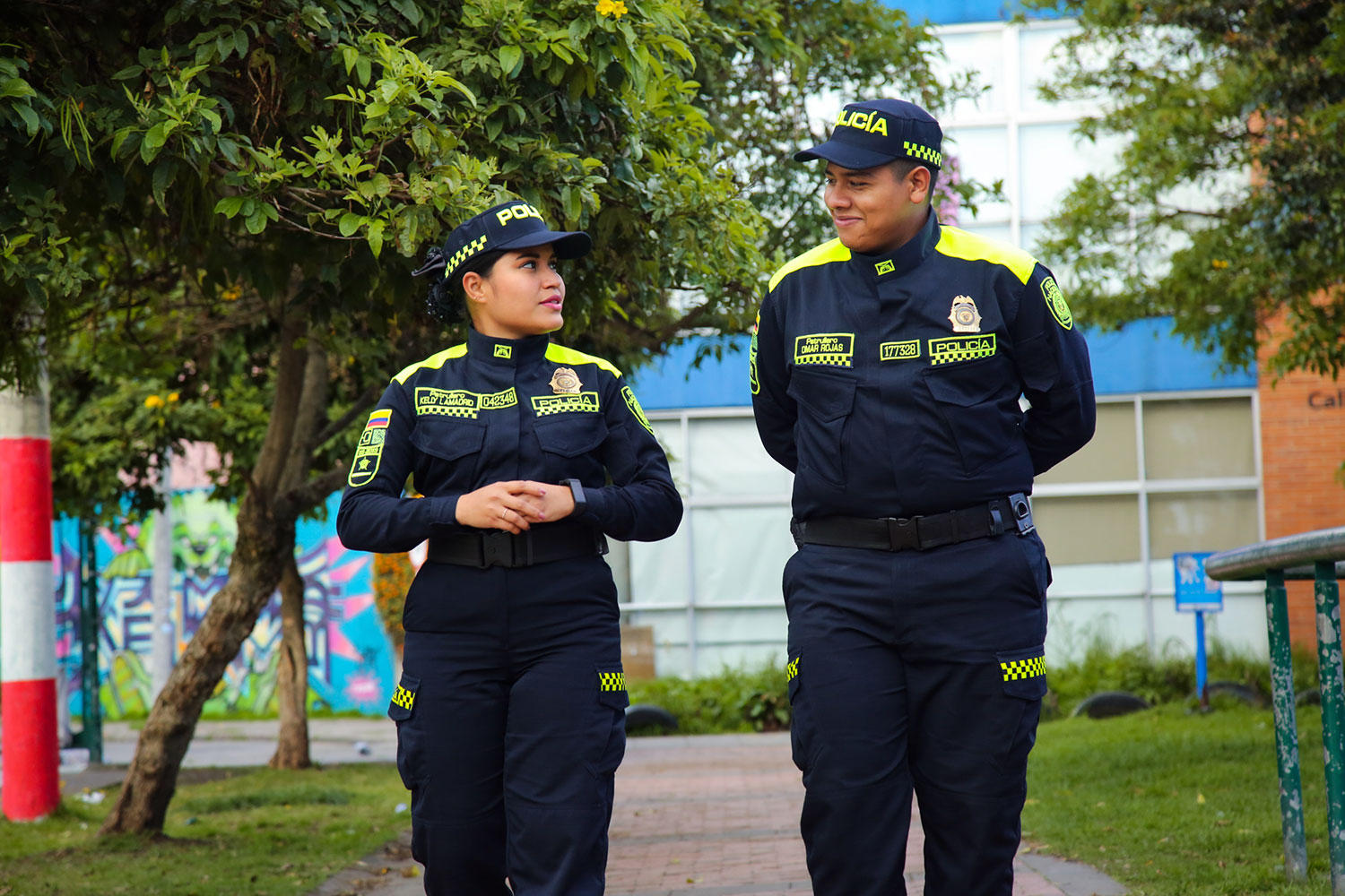 patrulleros policia nacional colombia patrulleros policia nacional colombia